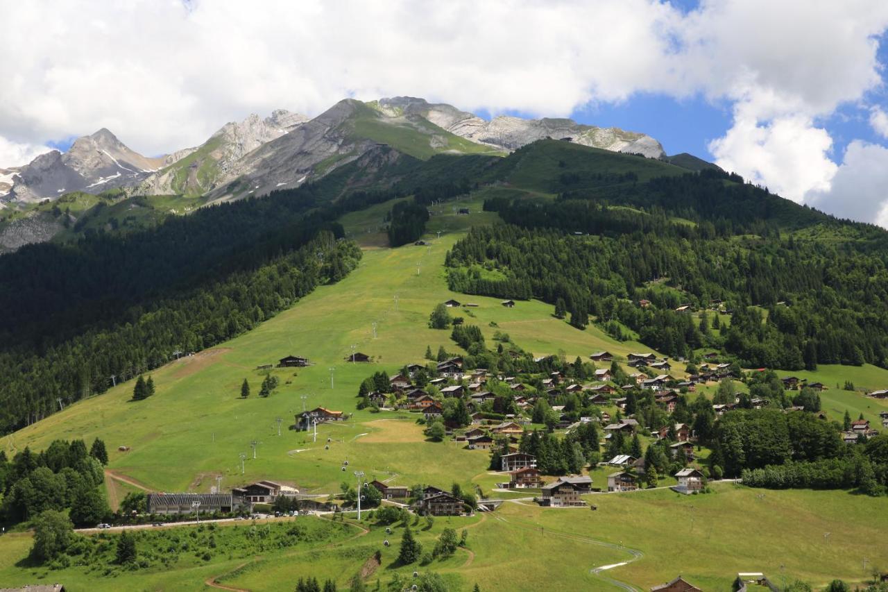 Hotel Alpen Roc La Clusaz Luaran gambar