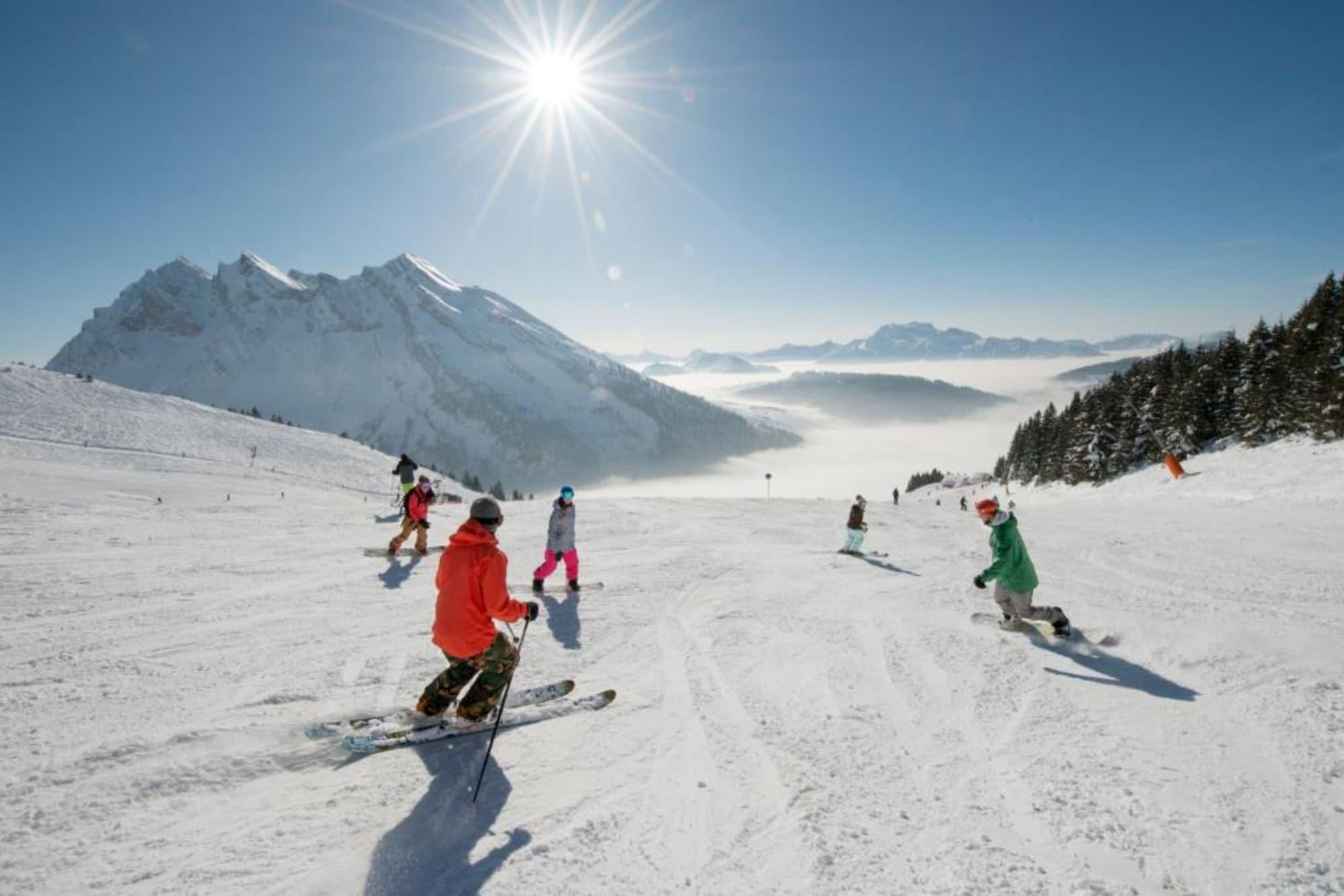 Hotel Alpen Roc La Clusaz Luaran gambar