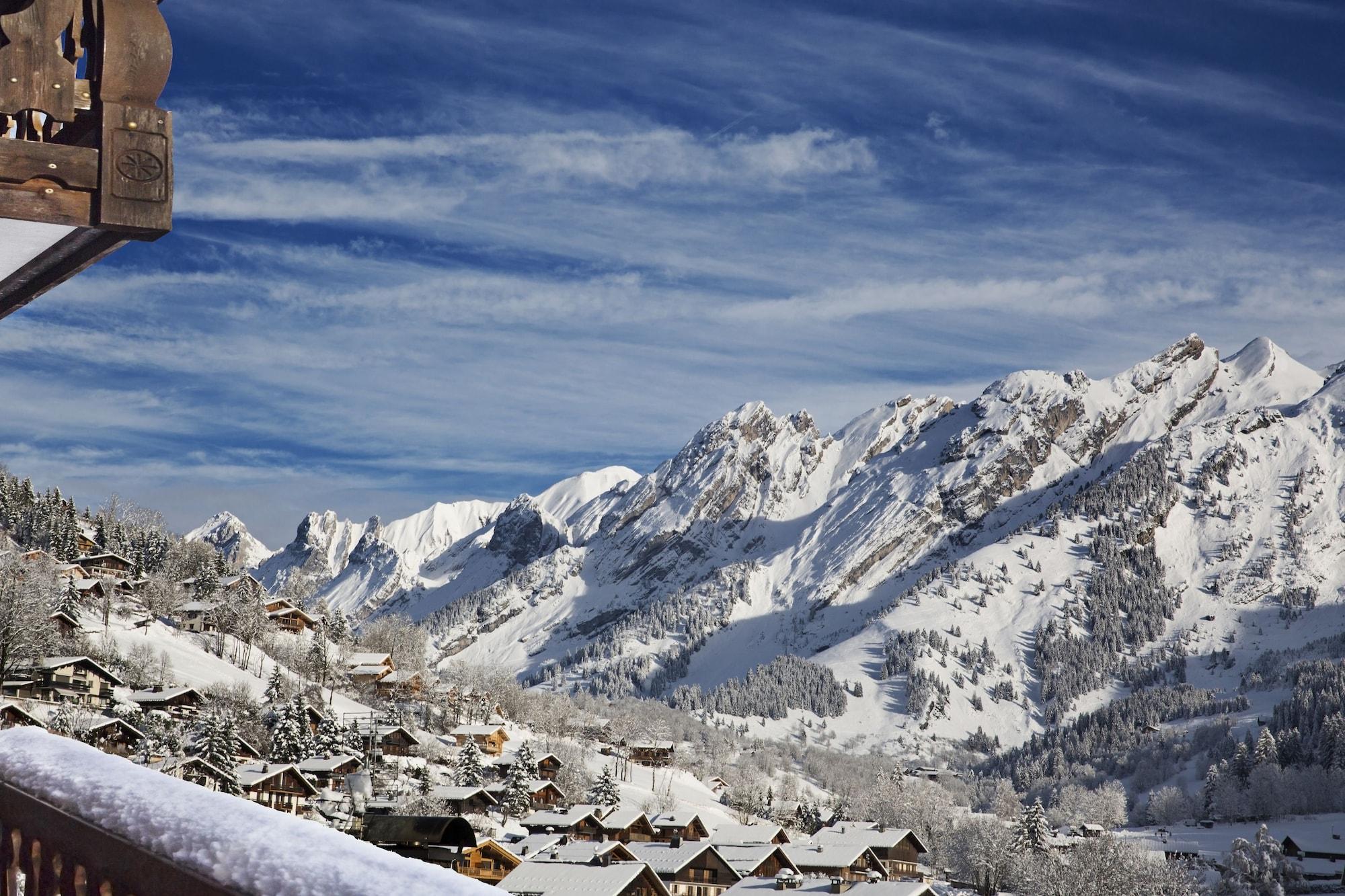 Hotel Alpen Roc La Clusaz Luaran gambar