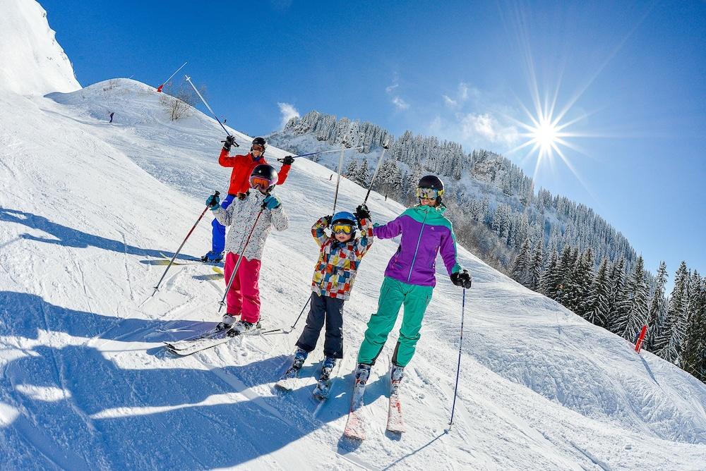 Hotel Alpen Roc La Clusaz Luaran gambar