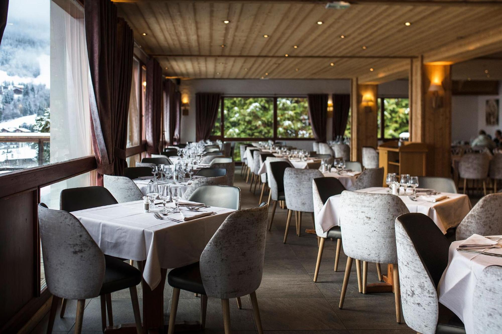 Hotel Alpen Roc La Clusaz Luaran gambar