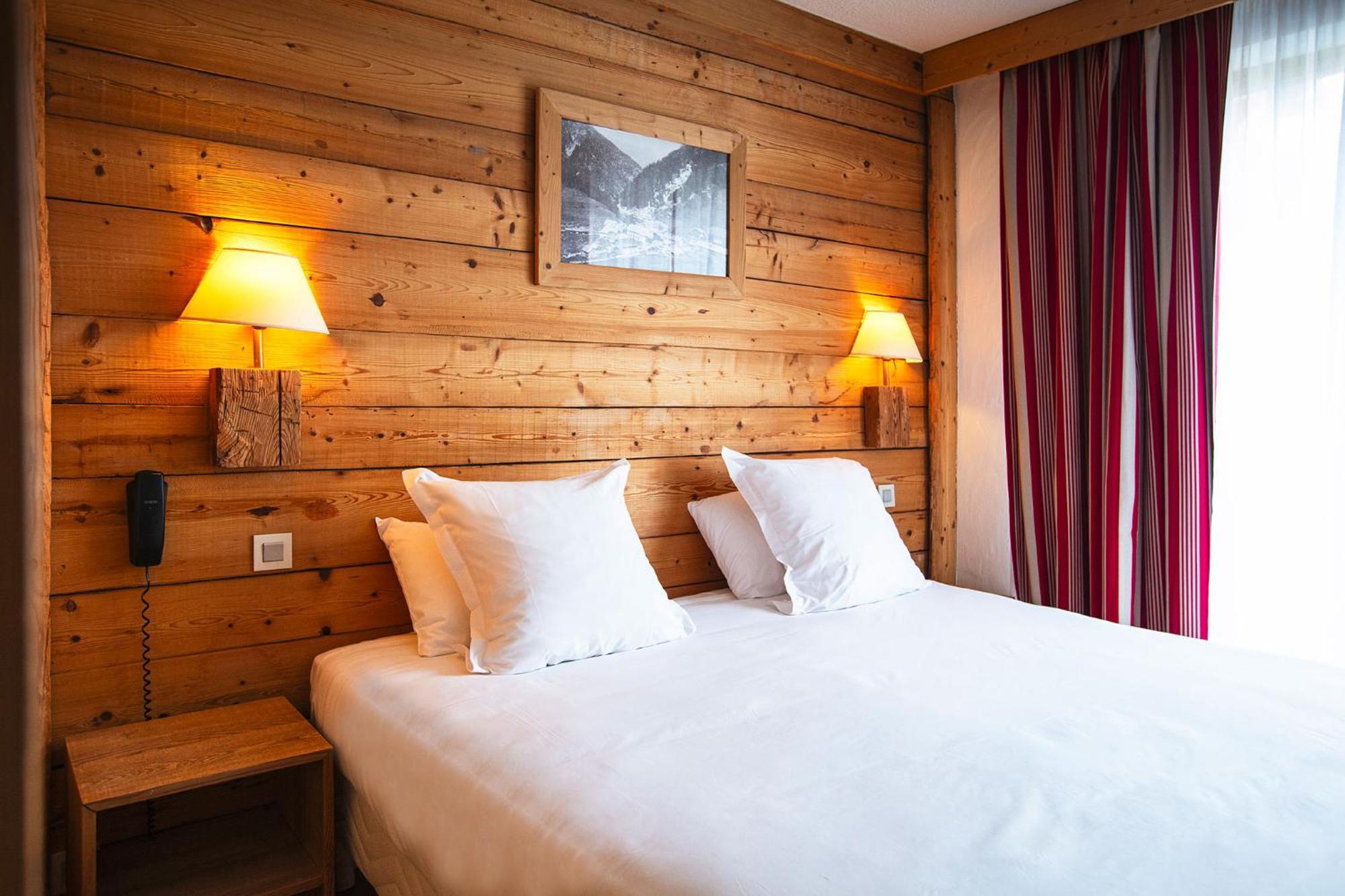 Hotel Alpen Roc La Clusaz Luaran gambar