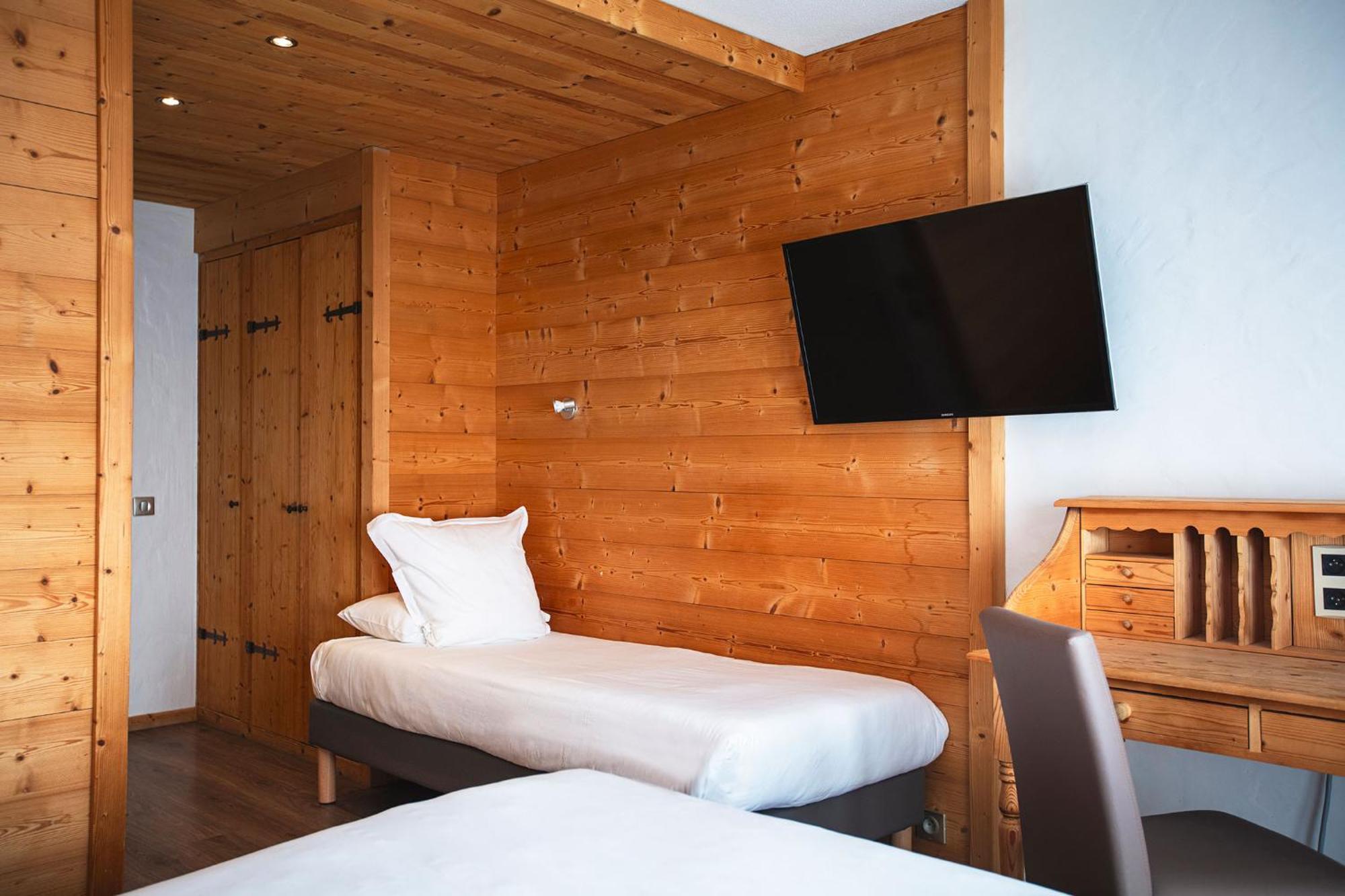 Hotel Alpen Roc La Clusaz Luaran gambar