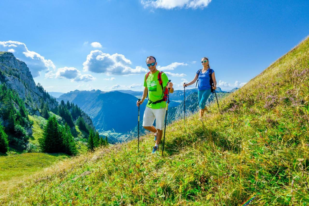 Hotel Alpen Roc La Clusaz Luaran gambar